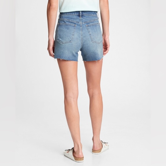 Gap Women’s 4" High Rise Button-Fly Denim Shorts Size: 31/12 Regular NWT. - Picture 12 of 15
